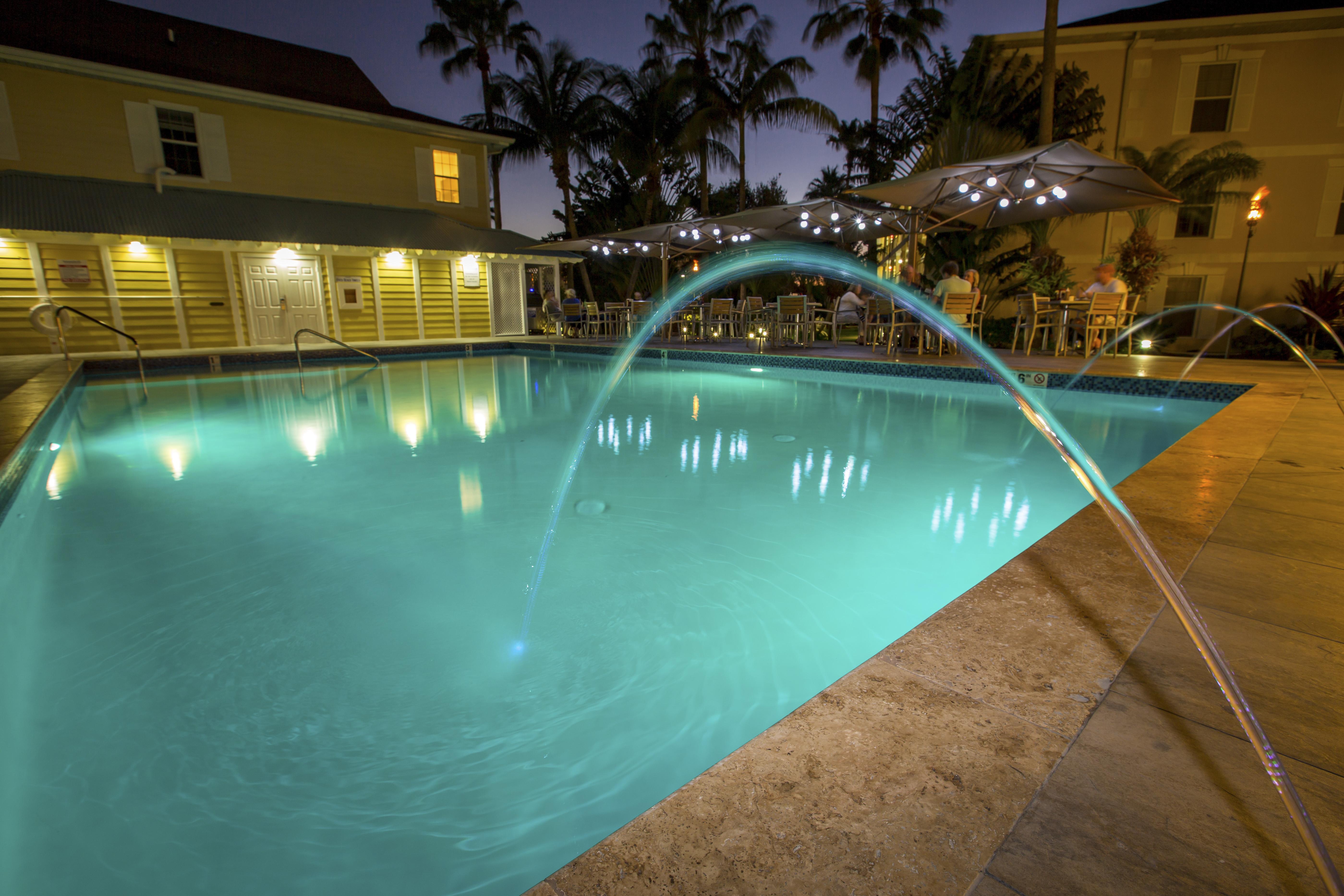 Sunshine Suites Resort West Bay Zewnętrze zdjęcie