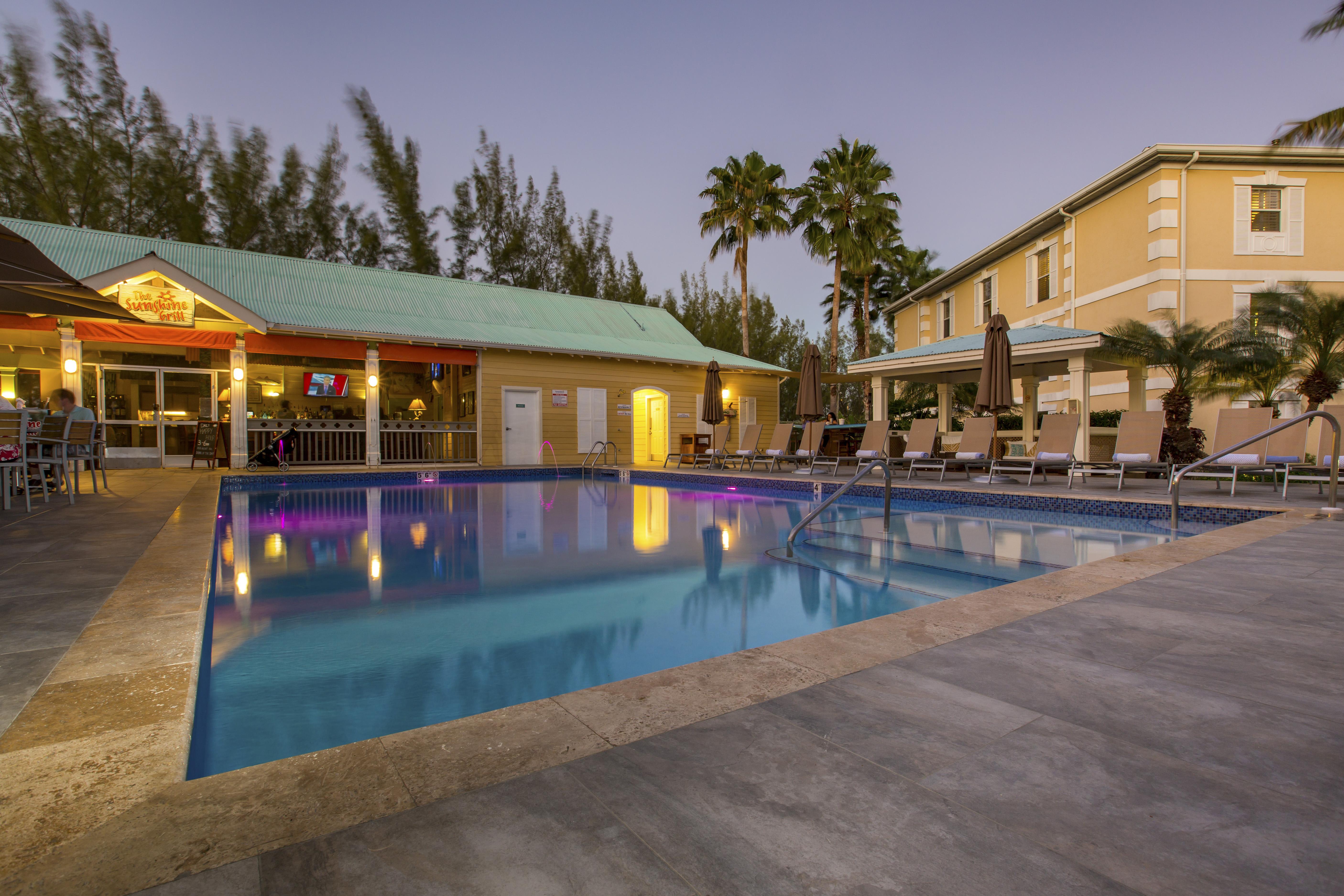 Sunshine Suites Resort West Bay Zewnętrze zdjęcie