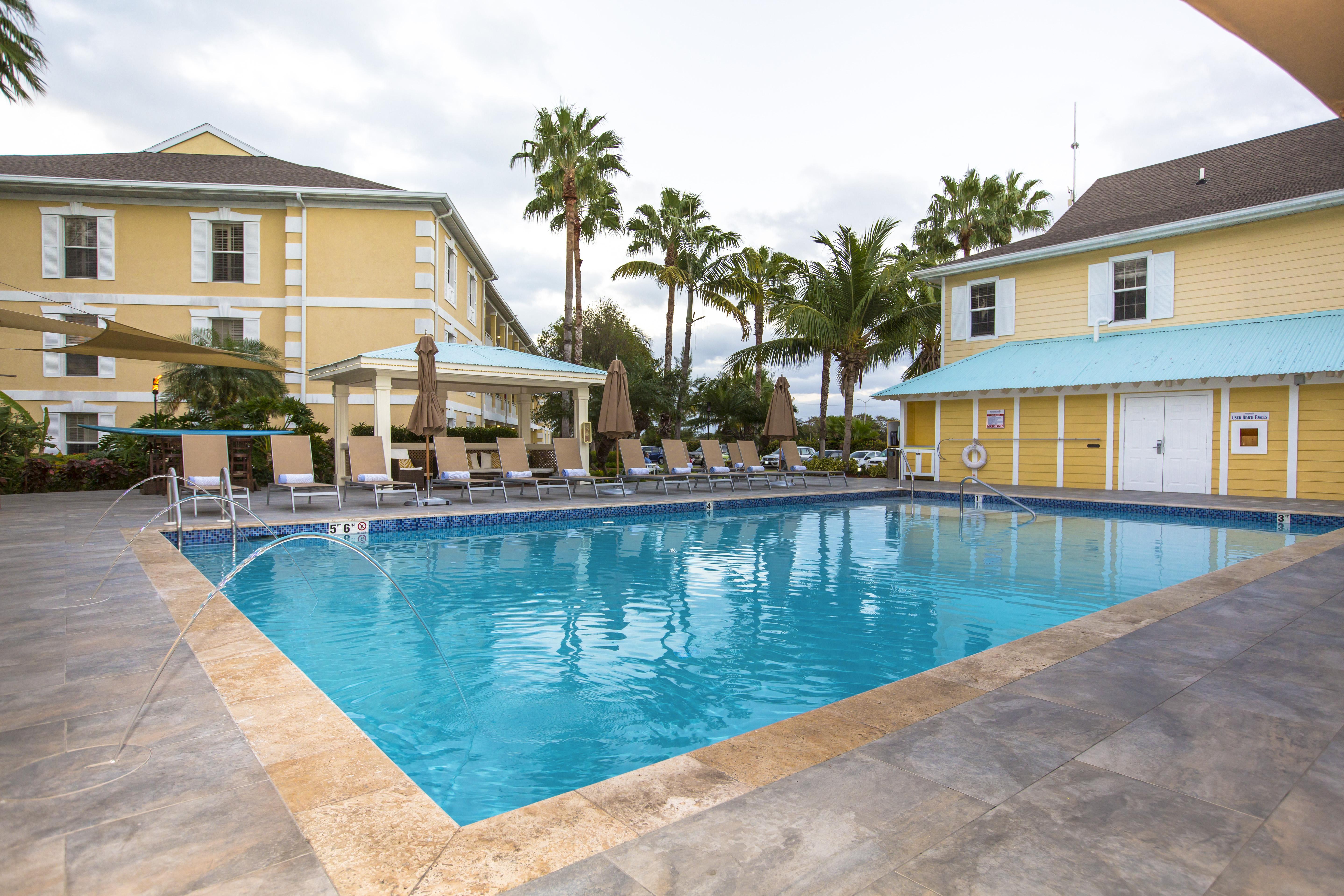 Sunshine Suites Resort West Bay Zewnętrze zdjęcie
