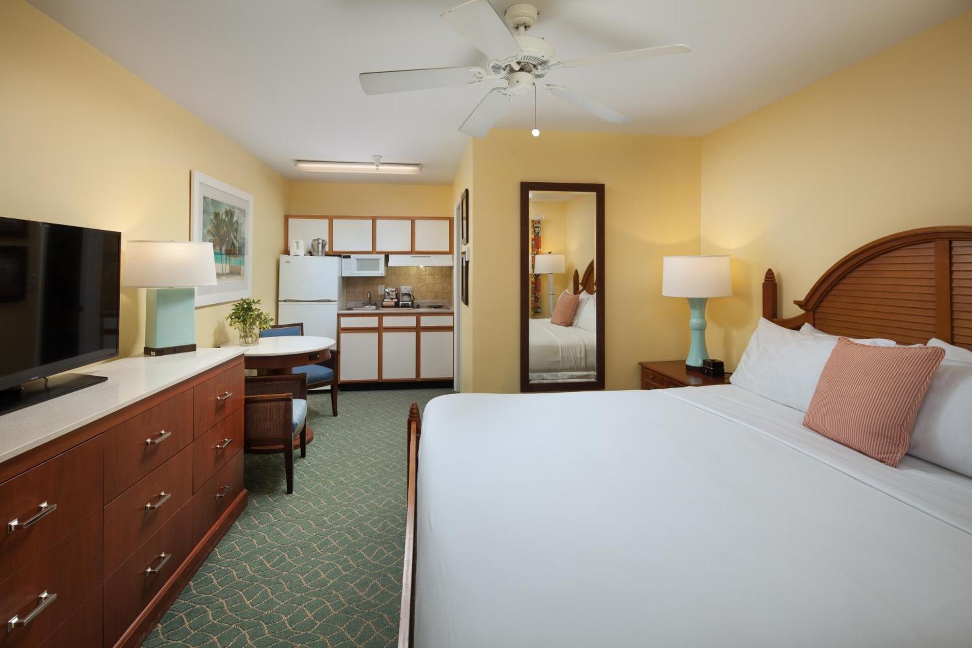 Sunshine Suites Resort West Bay Zewnętrze zdjęcie