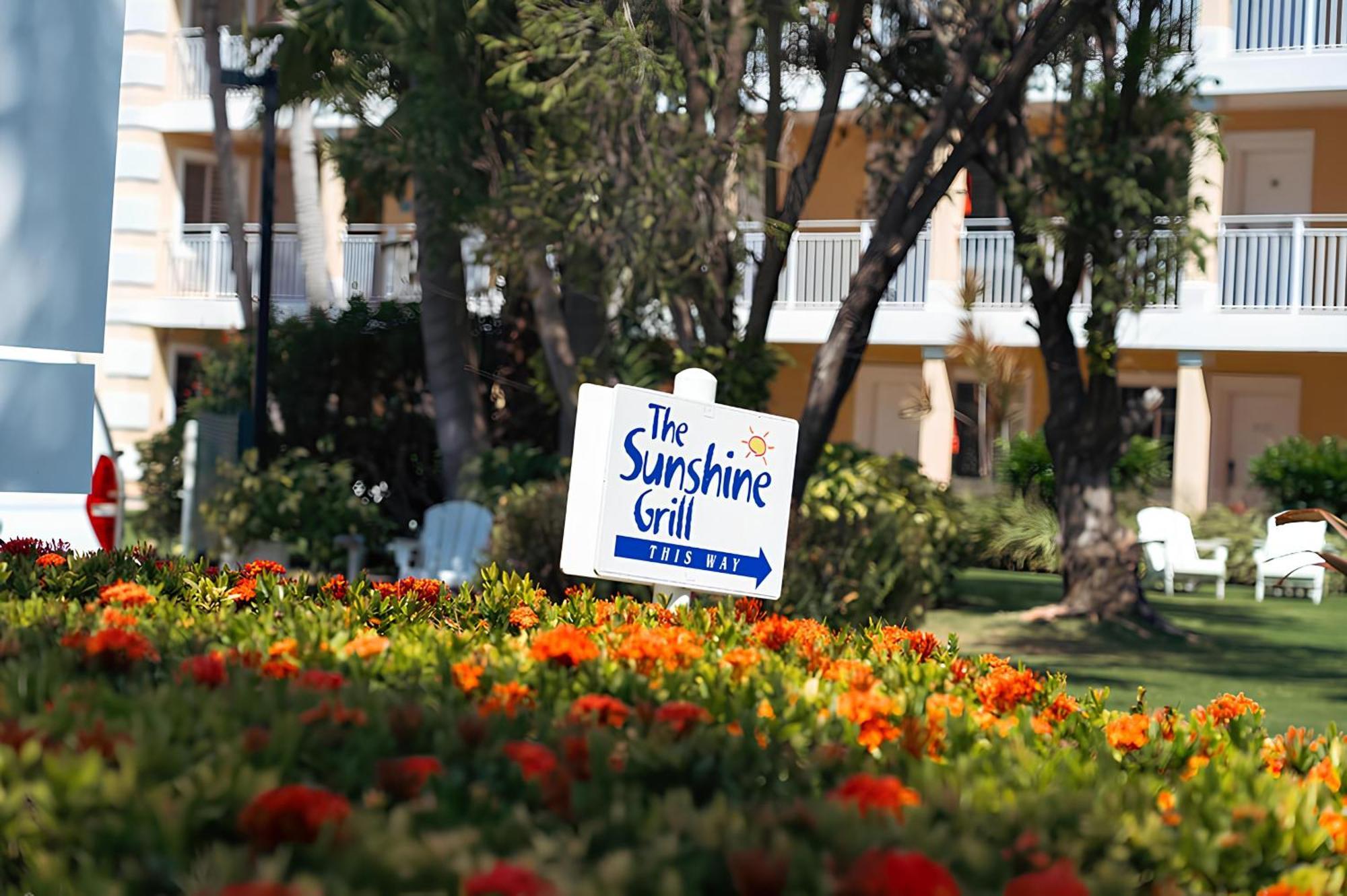 Sunshine Suites Resort West Bay Zewnętrze zdjęcie